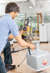 Measuring air flow at the air outlet - testo 480