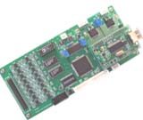 本系统采用先进的FPGA技术及USB2.0接口技术，能够进行 100KHz的连续数据采集，为用户提供了32路模拟输入通道，通道数及采集顺序可通过软件设置，采样频率及模拟电压输入范围也可以通过软件编程设置。